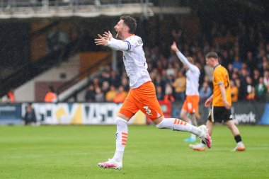 Blackpool 'dan James Husband, 24 Ağustos 2024' te Cambridge 'deki Abbey Stadyumu' nda oynanan Cambridge United-Blackpool maçında 0-1 'lik galibiyetini kutluyor.