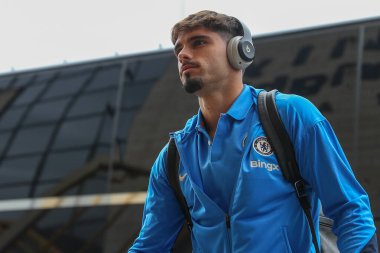 Chelsea 'den Pedro Neto, İngiltere' nin Wolverhampton, Wolineux, Wolverhampton, 25 Ağustos 2024 'te oynanan Premier League karşılaşması sırasında geldi.