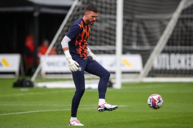 Blackpool 'dan Richard O' Donnell 24 Ağustos 2024 'te Birleşik Krallık' taki Abbey Stadyumu 'nda oynanan maç öncesi ısınma maçında Cambridge United-Blackpool maçında