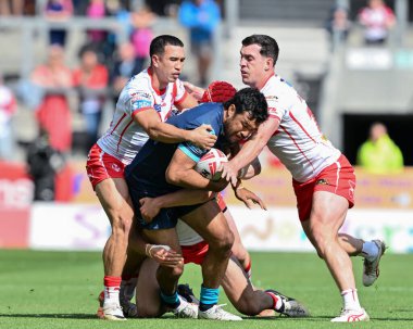 Hull KR takımından Peta Hiku, 24 Ağustos 2024 'te St Helens vs Hull KR' da oynanan Betfred Süper Lig karşılaşmasında elendi.