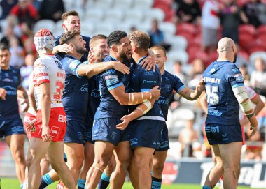Hull KR 'dan Jai Whitbread, Betfred Süper Lig 23. Maçı' nda 6-40 Hull 'a ulaşma çabasını kutluyor. St Helens vs Hull KR' a karşı Tamamen Wicked Stadyumu, St Helens, Birleşik Krallık, 24 Ağustos 2024