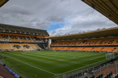 Molineux 'nun Premier Lig maçındaki genel görüşü Wolverhampton Wanderers' ın Chelsea 'ye karşı Molineux, Wolverhampton, Birleşik Krallık' ta 25 Ağustos 2024