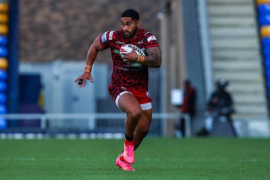 Leopar Leoparlar takımından Ricky Leutele, 25 Ağustos 2024 'te Plough Lane, Wimbledon, İngiltere' de oynanan 23.