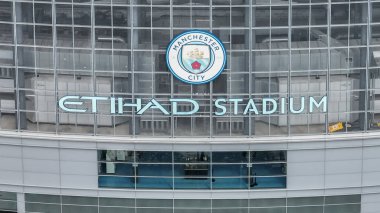 Etihad Stadyumu, Premier Lig maçı öncesinde Manchester City ile Ipswich Town arasında 24 Ağustos 2024 'te Etihad Stadyumu' nda havadan izleniyor.