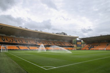 Molineux 'nun Premier Lig maçındaki genel görüşü Wolverhampton Wanderers' ın Chelsea 'ye karşı Molineux, Wolverhampton, Birleşik Krallık' ta 25 Ağustos 2024