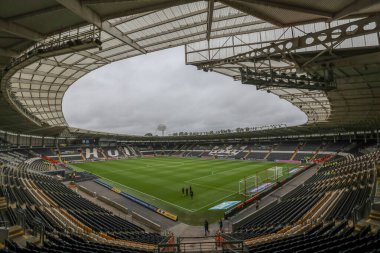 24 Ağustos 2024 'te MKM Stadyumu' nda Hull City 'nin Millwall' a karşı oynadığı Sky Bet Şampiyonası 'nda MKM Stadyumu' nun genel bir görüntüsü.