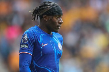 Chelsea 'den Noni Madueke Premier Lig karşılaşmasında Wolverhampton Wanderers Chelsea' ye karşı Molineux, Wolverhampton, Birleşik Krallık, 25 Ağustos 2024