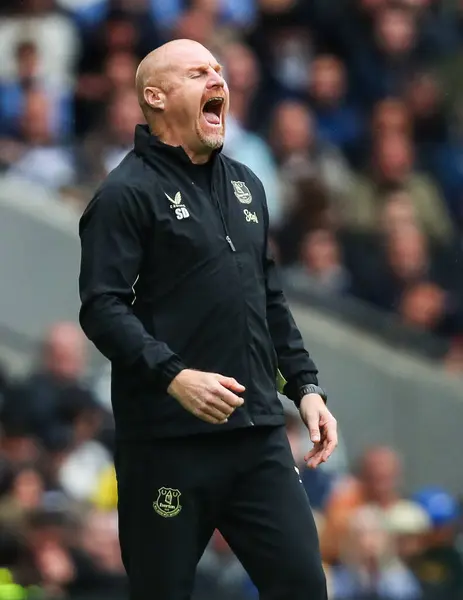 stock image Sean Dyche manager of Everton reacts during the Premier League match Tottenham Hotspur vs Everton at Tottenham Hotspur Stadium, London, United Kingdom, 24th August 2024