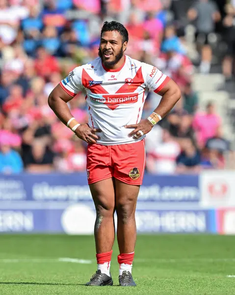 St. Helens 'den Agnatius Paasi, Betfred Süper Lig 23. Raundda St Helens' e karşı Hull KR maçı sırasında St Helens Stadyumu, St Helens, Birleşik Krallık, 24 Ağustos 2024