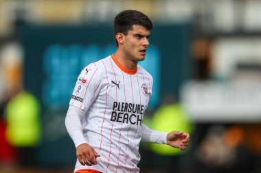 Blackpool 'dan Rob Apter 24 Ağustos 2024' te Cambridge, Cambridge 'deki Abbey Stadyumu' nda oynanan Cambridge United-Blackpool maçında