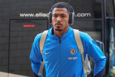 Chelsea 'den Levi Colwill, İngiltere' nin Wolverhampton, Wolineux, Wolverhampton, 25 Ağustos 2024 'te oynanan Premier League karşılaşmasında karşımıza çıktı.