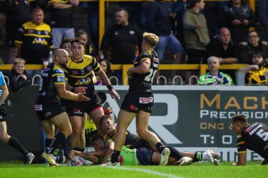 Warrington Wolves takımından Cai Taylor-Wray 23. Betfred Süper Lig karşılaşmasında skor 0-4 oldu. Castleford Tigers, Warrington Wolves 'a karşı. The Mend-A-Hose Jungle, Castleford, İngiltere, 23 Ağustos 2024