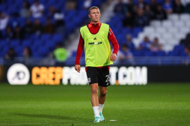 Maç öncesi ısınma turunda Fulham 'dan Jay Stansfield Carabao Kupası karşılaşmasında Birmingham City, St Andrews, Birmingham, Birleşik Krallık' ta, 27 Ağustos 2024