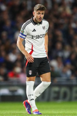 Carabao Kupası karşılaşmasında Fulham 'dan Tom Cairney, Birmingham City' ye karşı St Andrews, Birmingham, Birleşik Krallık, 27 Ağustos 2024