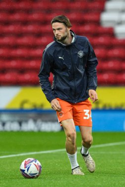 Blackpool 'dan Dan Sassi, Carabao Kupası karşılaşması öncesinde Blackburn Rovers ile Ewood Park, Blackburn, Birleşik Krallık, 27 Ağustos 2024' te oynanan karşılaşma öncesi ısınma maçında