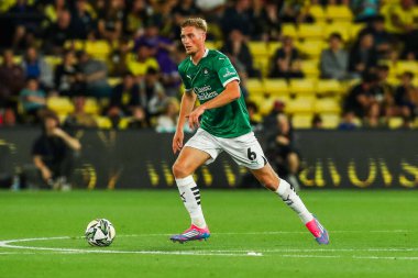 Plymouth Argyle takımından Kornel Szucs, Carabao Kupası karşılaşmasında Watford 'a karşı Plymouth Argyle, Vicarage Road, Watford, Birleşik Krallık, 27 Ağustos 202