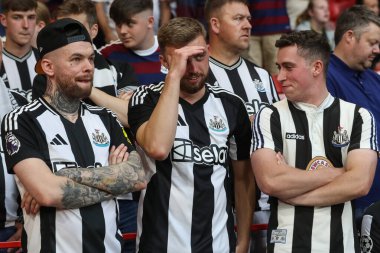 Newcastle taraftarları, 28 Ağustos 2024 'te Nottingham Forest, Newcastle United' a karşı City Ground, Nottingham, Birleşik Krallık 'ta oynanan Carabao Kupası maçının başlama vuruşunu yapacaklar.