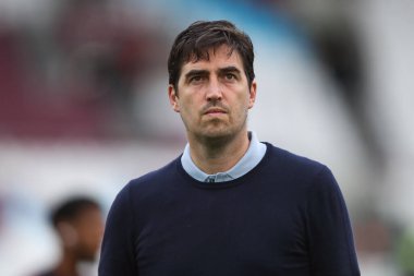 Bournemouth Andoni Iraola teknik direktörü, 28 Ağustos 2024 'te Londra' daki Londra Stadyumu 'nda oynanan West Ham United - Bournemouth Carabao Kupası karşılaşması öncesinde geldi.