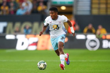 Burnley 'li Shurandy Sambo, Carabao Kupası maçı sırasında Wolverhampton Wanderers' a karşı Molineux, Wolverhampton, Birleşik Krallık, 28 Ağustos 2024