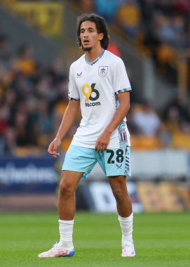 Burnley 'den Hannibal Mejbri Carabao Kupası maçı sırasında Wolverhampton Wanderers, Burnley' e karşı Molineux, Wolverhampton, Birleşik Krallık, 28 Ağustos 2024