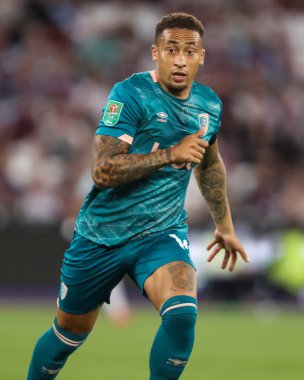 Bournemouth 'dan Marcus Tavernier, 28 Ağustos 2024' te Londra 'daki Londra Stadyumu' nda oynanan Carabao Kupası maçında West Ham United 'a karşı Bournemouth maçına katıldı.