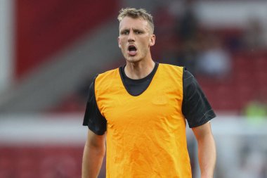 Newcastle United takımına maç öncesi ısınma maçında talimatlar veriyor. Carabao Kupası maçında Nottingham Forest, Newcastle United 'a karşı City Ground, Nottingham, İngiltere, 28 Ağustos 2024