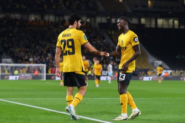 Wolverhampton Wanderers takımından Gonalo Guedes, Carabao Cup maçında Wolverhampton Wanderers 'ın Burnley' e karşı 28 Ağustos 2024 'te oynanan Molineux, Wolverhampton, Birleşik Krallık maçında 2-0 kazanma golünü kutluyor.