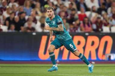 Marcos Senesi ve Bournemouth Carabao Kupası maçı sırasında West Ham United, Bournemouth 'a karşı Londra Stadyumu, Londra, Birleşik Krallık, 28 Ağustos 2024