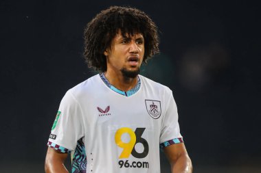Burnley 'li Han-Noah Massengo Carabao Kupası maçı sırasında Wolverhampton Wanderers, Burnley' e karşı Molineux, Wolverhampton, Birleşik Krallık, 28 Ağustos 2024