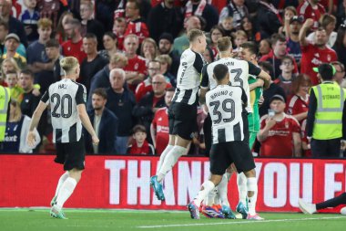 Newcastle United, 28 Ağustos 2024 'te Nottingham Forest, Newcastle United' a karşı City Ground, Nottingham 'da oynanan Carabao Kupası maçında penaltı atışını kutluyor.