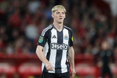 Newcastle United takımından Anthony Gordon, Nottingham Forest 'a karşı Newcastle United' ın 28 Ağustos 2024 'te City Ground, Nottingham, İngiltere' de oynanan karşılaşmasında