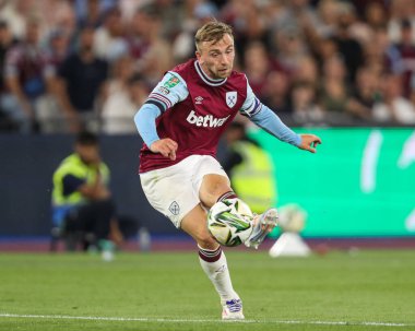 West Ham United takımından Jarrod Bowen, 28 Ağustos 2024 'te Londra' daki Londra Stadyumu 'nda oynanan West Ham United-Bournemouth maçında kalede şut çekti.