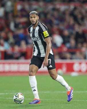 Newcastle United takımından Joelinton, 28 Ağustos 2024 'te Nottingham Forest, Newcastle United' a karşı oynanan Carabao Kupası karşılaşmasında sahada.