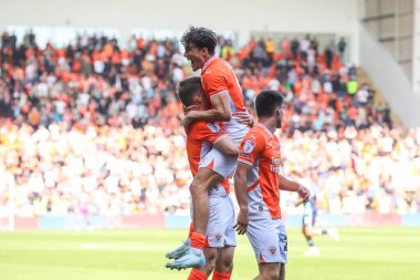 Blackpool 'dan Kyle Joseph, 31 Ağustos 2024' te Bloomfield Road, Blackpool 'da oynanan Blackpool-Wycombe Wanderers maçında 1-1' lik galibiyetini kutluyor.