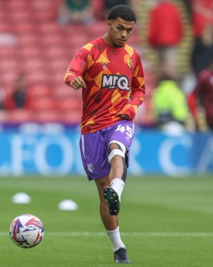 Watford 'dan Ryan Andrews, 1 Eylül 2024' te İngiltere 'nin Bramall Lane kentinde oynanan Sheffield United - Watford maçında maç öncesi ısınma maçında...
