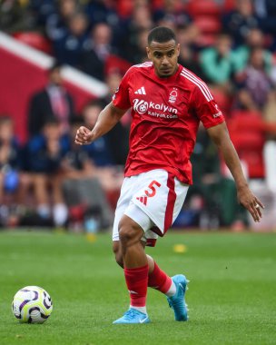 Nottingham Ormanı 'ndan Murillo Premier League maçı sırasında Nottingham Forest, Wolverhampton Wanderers' a karşı 31 Ağustos 2024 'te Nottingham, İngiltere' de oynandı.