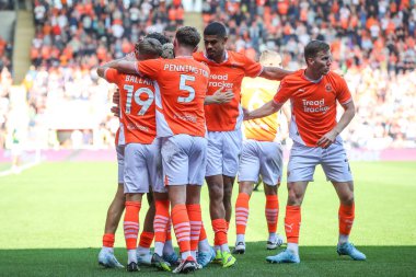 Blackpool 'dan Kyle Joseph, 31 Ağustos 2024' te Bloomfield Road, Blackpool 'da oynanan Blackpool-Wycombe Wanderers maçında 1-1' lik galibiyetini kutluyor.