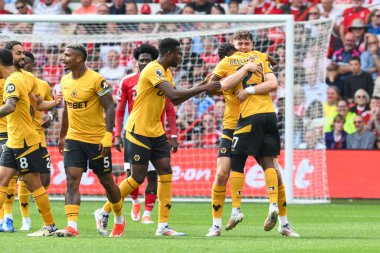 Wolverhampton Wanderers takımından Jean-Ricner Bellegarde, İngiltere 'nin Nottingham şehrinde 31 Ağustos 2024' te oynanan Premier League maçında Nottingham Forest 'a karşı Wolverhampton Wanderers maçında 1-1 kazanma golünü kutluyor.