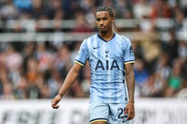 Tottenham Hotspur 'dan Wilson Odobert Premier League maçı sırasında 1 Eylül 2024' te St. James 's Park, Newcastle' da Tottenham Hotspur 'a karşı Newcastle United