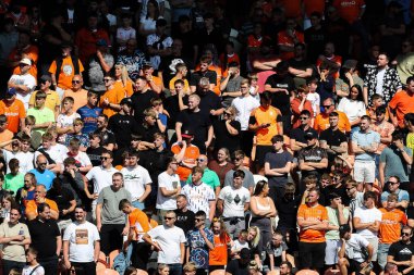 Blackpool taraftarları Sky Bet Ligi 1 karşılaşmasında Blackpool Wycombe Wanderers 'a karşı 31 Ağustos 2024' te Bloomfield Road, Blackpool 'da oynandı.