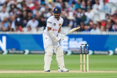 Sri Lanka 'dan Dimuth Karunaratne İngiltere - Sri Lanka 2. Rothesay Deneme Maçı 3. Lords, Londra, Birleşik Krallık, 31 Ağustos 2024