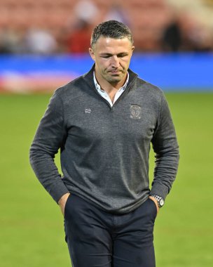 Sam Burgess Warrington Wolves 'un baş antrenörü 24. Betfred Süper Lig karşılaşmasında Leigh Leopards' a karşı Warrington Wolves Leigh Spor Köyü, Leigh, İngiltere, 30 Ağustos 2024