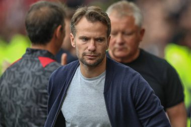 Watford Sky Bet Şampiyonası 'nda Tom Cleverley' in menajeri Sheffield United 'a karşı Watford Bramall Lane, Sheffield, İngiltere, 1 Eylül 2024