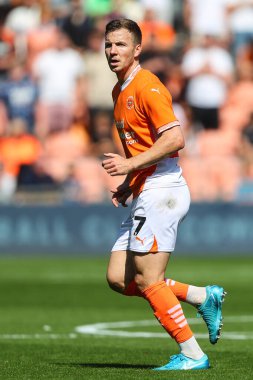 Blackpool takımından Lee Evans 31 Ağustos 2024 'te Bloomfield Road, Blackpool' da Blackpool-Wycombe Wanderers maçında