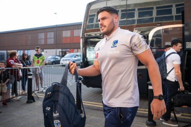 Warrington Wolves 'tan Joe Philbin, 30 Ağustos 2024' te Leigh Spor Köyü 'nde oynanan 24. Betfred Süper Lig karşılaşması öncesinde geldi.