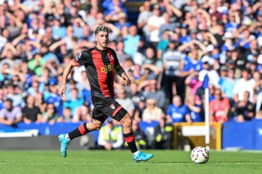 Bournemouth 'dan Marcos Senesi, İngiltere' nin Liverpool kenti Goodison Park 'ta oynanan Everton-Bournemouth Premier League maçında 31 Ağustos 2024