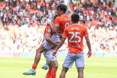 Blackpool 'dan Kyle Joseph, 31 Ağustos 2024' te Bloomfield Road, Blackpool 'da oynanan Blackpool-Wycombe Wanderers maçında 1-1' lik galibiyetini kutluyor.