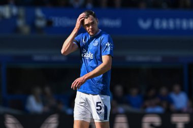 Everton 'dan Michael Keane Premier League maçı sırasında Everton, Bournemouth' a karşı Goodison Park, Liverpool, Birleşik Krallık, 31 Ağustos 2024