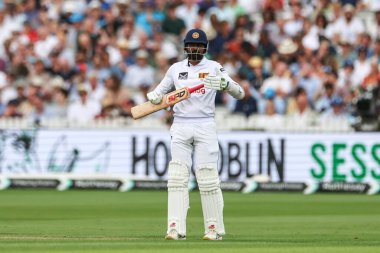 Sri Lanka 'dan Prabath Jayasuriya İngiltere - Sri Lanka 2. Rothesay Test Maçı 2. Lords, Londra, Birleşik Krallık, 30 Ağustos 2024