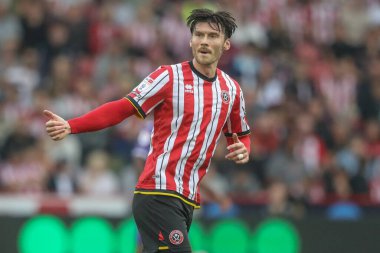Sheffield United takımından Kieffer Moore, 1 Eylül 2024 'te Sheffield Lane, Sheffield, İngiltere' de oynanan Sky Bet Şampiyonası maçında takımına talimat verdi.